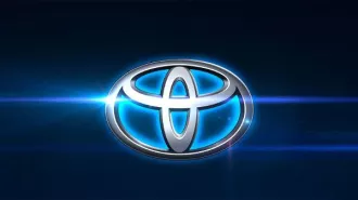 Автомобиль марки «ToyotaToyoAce» Автомобиль марки «ToyotaToyoAce» с государственным регистрационным знаком В 651 ТХ 75 рус, 1996 года выпуска, номер двигателя 3L 4224801, номер шасси (рамы) LY111 0004073, цвет синий. поверх заводских бортов 

