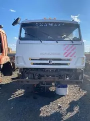 КАМАЗ 44108-24, VIN: ХТС441083С2436814, гос. рег. знак: У732НР56, год выпуска – 2012 – в демонтированном состоянии - рама с кабиной, двигатель Евро-3 с КПП ZF, передний мост без колес, задняя телега (2 моста, без колес)
