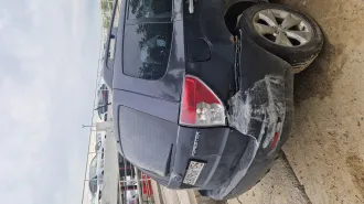 Subaru Forester 2008 года, VIN JF1SH9LL59G012158. Автомобиль после ДТП, не на ходу, двигатель не заводится. Пробег 228 196 км.