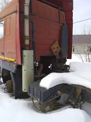 МАЗ 544008-060-031 2011 года. Грузовой автомобиль, цвет красный, VIN Y3M544008B0006590, ПТС 77УР946832, госномер Х656АР76.