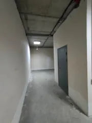 Нежилое помещение общей площадью 299 кв.м по адресу: 660018, Красноярский край, г. Красноярск, ул. Толстого, д. 21, кв. 310. Кадастровый номер: 24:50:0000000:40788. Просмотр по предварительному согласованию с финансовым управляющим путем направления запроса на электронную почту…