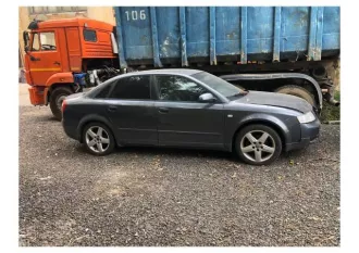легковой автомобиль AUDI А4, 2004 г.в., VIN WAULC68E35A064460, коробка  автомат, после ДТП, сломано реле зажигания, катушки зажигания не исправны, бензонасос требует ремонта. один комплект ключей