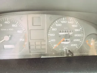 Audi 100, 1991 Легковой автомобиль, марка: Ауди 100, модель: AUDI 100, год изготовления: 1991, VIN: WAUZZZ4AZMN038269, цвет: тёмнобордовый, г/н Р380РЕ31. Ознакомиться с имуществом можно в рабочие дни предварительно согласовав время и место с организатором торгов по контактному номеру телефона +7…