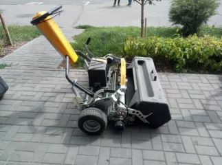 Лот №2 Газонокосилка Infinicut 34 Газонокосилка Infinicut 34 
Вид оборудования: Газонокосилка 
Состояние объекта (новое, б\у): б/у 
Марка: Infinicut 34 
Модель: Infinicut 34 
