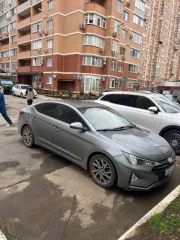 Hyundai Elantra 2018 года, 110 лс, 95584 км, АКПП. Транспортное средство: HYUNDAI ELANTRA, идентификационный номер (VIN): KMHD84LF6KU783639, год изготовления: 2018, гос. номер: Н640ТО15. Цена: 1 110 000 руб.