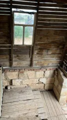 Жилой дом 38,5 кв.м и земельный участок 820 кв.м, Астраханская область, Енотаевский район, село Грачи, улица 1 Мая, дом 35. Назначение здания: жилое. Кадастровый номер дома: 30:03:040102:560. Земельный участок для личного подсобного хозяйства. Кадастровый номер участка: 30:03:040102:218.