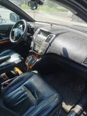 Lexus RX 2005 года, 230 лс, 263000 км, полный привод, АКПП, Легковой автомобиль марки Lexus RX-330, 2005 года выпуска, VIN: 2T2HA31U15C081358, регистрационный знак: Х968ОМР142, цвет черный.