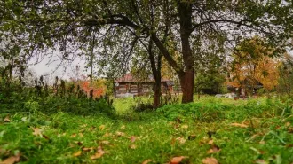 Строительные материалы от разборки аварийных, подлежащих сносу жилых домов по адресам: г. Вологда, ул. Александра Клубова, д. 66, с кадастровым номером 35:24:0102001:337, общей площадью 394,8 кв.м, г. Вологда, ул. Александра Клубова, д. 66б с кадастровым номером 35:24:0102001:339 общей площадью…