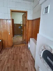 Нежилые помещения 130,3 кв.м, Ростов Великий, ул Карла Маркса, 10: помещение 1 этажа № 2, помещения 2 этажа № 2,3,6-10,12,34, общей площадью 130,3 кв.м., кадастровый номер: 76:19:010225:454, расположенные по адресу: Ярославская область, г Ростов Великий, ул Карла Маркса, д 10 и электрический котел…