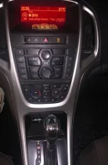 Opel Astra 2011 года, 115 л.с., 162040 км, АКПП. Легковой автомобиль, марка, модель: OPEL ASTRA, VIN: XUFPD6DD9B3026558, категория ТС – В, 2011 г.в., модель двигателя A16XER 20RJ6407, кузов: XUFPD6DD9B3026558, цвет кузова – черный, мощность двигателя, л.с. (кВт) – 115 (85), рабочий объем двигателя…