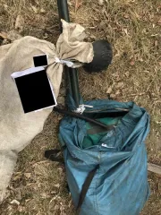 Godnie ostatki, 22 позиции. Металлические ванна и крюк, ледобуры, сани, навигатор Garmin, лодки, весла, сиденья, чехол, моторы Yamaha, насос. Продается в том виде, комплектности и состоянии, в каком оно есть. За скрытые дефекты имущества продавец ответственности не несет. Проданное имущество обмену…