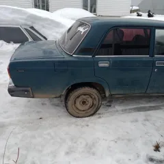 ВАЗ 21053 2004 года, государственный регистрационный знак О973ЕР11, VIN: XTA21053052023339, ключи. Техническое состояние транспортного средства не проверялось.