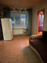 Квартира 41 кв.м в Ульяновске, Ульяновская область, улица Локомотивная, дом 199, квартира 42. Кадастровый номер 73:24:010204:1403. Продается доля в праве собственности 2/3. Сособственникам направлено предложение о преимущественной покупке, в установленный срок согласие не получено.