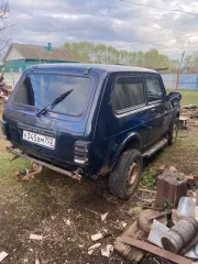 ЛАДА 212140 LADA 4X4, VIN: XTA21104060992907, 2015 г., госномер К345ВМ702. Автомобиль после ДТП, не на ходу, имеет многочисленные повреждения кузова, ходовая часть смещена из-за вылета с трассы. Двигатель не заводится, возможен капитальный ремонт. Могут быть скрытые дефекты. Фото и отчет об оценке…