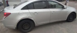 Chevrolet Cruze 2010, VIN-номер XUFJF696JA3004851. В залоге ПАО «Совкомбанк». Осмотр имущества производится в рабочие дни по месту нахождения и возможен с даты публикации сообщения до окончания приема заявок. Для согласования просмотра направьте на bankrottorgspb@gmail.com отсканированный запрос с…