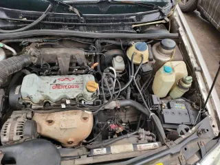 Легковой автомобиль CHERY A15(SQR7160А156) VIN XUVDA11A180010336, 2007 г. в., цвет серый. Автомобиль в неисправном состоянии, требует капитального ремонта.