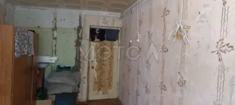 1/2 доля квартиры в Вологде, 1/2 доля квартиры в Вологде, 1/2 доля в праве на комнату общей площадью 15.1 кв. м в трехкомнатной квартире, кадастровый номер 35:24:0601001:461, по адресу: Вологодская область, Вологда, с Молочное, ул. Парковая, д. 5, кв. 64.