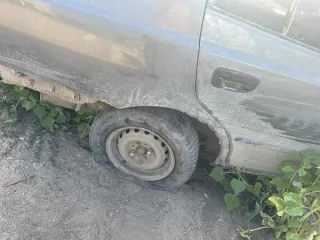 Hyundai Accent 350к Автомобиль марки "Hyundai Accent" без рег знаков X7MCF41BP6M074954 повреждения кузова колес коррозия смещение задней балки Ключи отсутствуют Регистрационная сопроводительная документация отсутствует Реализация по прямому назначению Местоположение Волгоград ул Переяславская На…