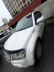 Автомобиль марки Suzuki модель Grand Vitara 2011 г.в. VIN-номер JSAJTD54V00621128; состояние удовлетворительное, авто на ходу, видимых повреждений нет. Есть следы коррозии на левом заднем крыле, сколы и повреждения ЛКП, трещина на лобовом стекле, течь сальников редуктора и задних приводов, течь…