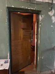 78/171 доли квартиры, 94.5 м², г. Самара, общая долевая собственность 78/171 в жилом помещении площадью 94.5, с кадастровым № 63:01:0230001:1297, расположенной по адресу: г. Самара, проспект Кирова, д. 179, кв. 18. Доля в собственности эквивалентна двум комнатам.