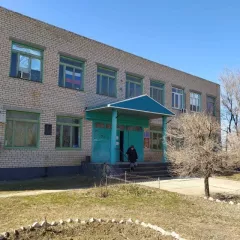 Административное здание в т.ч.  туалет,ограждение,пож.резерв.,окна ПВХ ,счет.газ.  Туалет Административное здание в т.ч.  туалет,ограждение,пож.резерв.,окна ПВХ ,счет.газ.  Туалет  контора  Местоположение Республика Калмыкия, Октябрьский район, Восход п.,ул. Ленина, д. 1 Вид права Собственность…