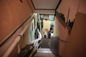 Нежилое помещение 67.8 кв.м в Санкт-Петербурге по адресу: Суворовский пр., д. 61, литера А, пом. 16-Н. Назначение: нежилое помещение, этаж: цокольный, кадастровый номер 78:31:0001120:2518. Право собственности подтверждается записью в ЕГРН от 06.04.2022 за № 78:31:0001120:2518 -78/011/2022-1.