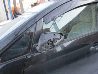 Mitsubishi Grandis, 2003 года, 136 лс, АКПП. Автомобиль легковой, марка: MITSUBISHI, модель: GRFNDIS, VIN: NA4W0001333, гос. рег. номер: А579АУ774, год изготовления: 2003