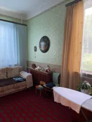 35/100 доли квартиры Удмуртия, 35/100 доли жилого помещения Удмуртия, кадастровый номер: 18:27:030136:74, расположенное по адресу: Удмуртская Республика, г Воткинск, ул Орджоникидзе, д 35, кв 1,