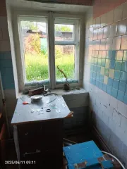 Детский сад, котельная и участок, 687 м², Кемеровская область Нежилое кирпичное здание, общей площадью 687,0 нежилое здание котельной, общей площадью 18,2 кв.м., земельный участок общей площадью 950,0 кв.м. Нежилое здание (детский сад), общей площадью 687 кв.м., с кадастровым номером…