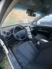 KIA Carens UN 2009 Легковой автомобиль марки: KIA, модель: KIA FG (Carens/UN), год выпуска: 2009г., идентификационный номер (VIN): XWEFG521390000030, находится в залоге ПАО "Совкомбанк" Ознакомление с имуществом производится по адресу: г. Екатеринбург, ул. Фронтовых бригад 13. Телефон для…
