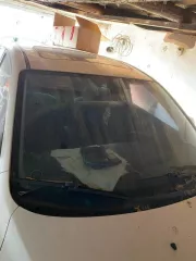 Автомобиль марки MAZDA 3, 2005 года выпуска, Идентификационный номер  VIN  JMZBK14F261349739, цвет Белый, является технически не исправным, требует ремонта двигателя, отсутствует часть деталей двигателя, отсутствуют колеса. Является предметом залога в ООО МКК  КАРМАНИ