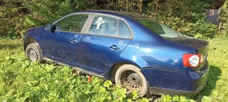Volkswagen Jetta 2008 Легковой автомобиль, марка: VOLKSWAGEN, модель: JETTA, год изготовления: 2008, цвет: темно-синий, VIN: XW8ZZZ1KZ9G100962, ПТС: 40MP939739, мощность двигателя, л. с. (кВт): 102(75), разрешенная максимальная масса 1870 кг, масса без нагрузки 1268 кг Обращаю внимание, что…