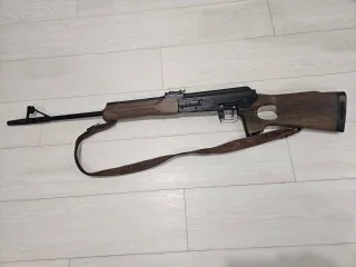 Карабин CZ-455LUX .22LR, номер B309943. Имущество находится на хранении в подразделении ЛРР Росгвардии.