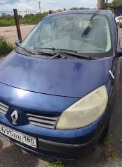 Renault Megane Scenic 2004 года выпуска. Государственный регистрационный номер E695BB180, VIN: VF1JM0UD631109155. Имеется запрет на отчуждение.