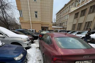 Audi A5, 2018 г.в., VIN WAUZZZF56JA126330, цвет красный, гос. номер в133хс198.