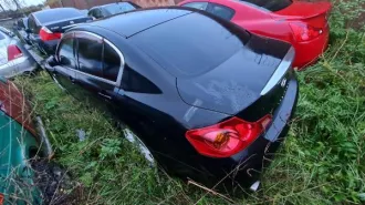 Infiniti Skyline 2008 года выпуска, черного цвета. VIN: PV36300723. Государственный регистрационный знак: Х690ТХАВН (Республика Абхазия). Свидетельство о регистрации ТС АА 074325 от 18.05.2020. Имущество продается в том виде, в каком оно есть, и в случае продажи возврату/обмену не подлежит. За…