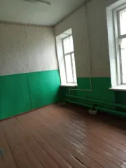 Здание школы 829,2 кв.м с земельным участком 5560 кв.м, Ростовская область. Имущественный комплекс: здание школы, назначение: нежилое, кадастровый номер 61:52:0010009:515, площадью 829,2 кв.м, этажность: 3, литер АА1а, год ввода в эксплуатацию 1914; тепловая сеть, кадастровый номер…