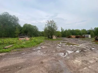 Недвижимое имущество, нежилые здания Нежилое здание, гараж автомобильный, кад. № 69:34:0130802:93, площадь: 32,3 кв.м., адрес: Тверская обл, р н Торопецкий, с/п Шешуринское, д Наговье  Нежилое здание, телятник, кад. № 69:34:0130802:94, площадь: 1082,5 кв.м., адрес: Тверская обл, р н Торопецкий, с/п…