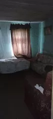 Жилое здание, площадь 42,9 кв.м., кадастровый номер 61:08:0070401:259 и земельный участок, площадь 1334 кв.м., категория земель - земли населенных пунктов, разрешенное использование - для ведения личного подсобного хозяйства, кадастровый номер 61:08:0070401:107. Адрес: Ростовская обл., Волгодонской…