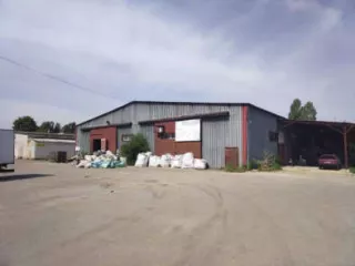 Нежилое помещение площадью 353,9 кв.м, кад. № 36:34:0307023:1471, расположенное по адресу: Воронежская обл., г. Воронеж, ул. Ростовская, д.26, пом.1, находящееся в залоге ПАО Сбербанк.