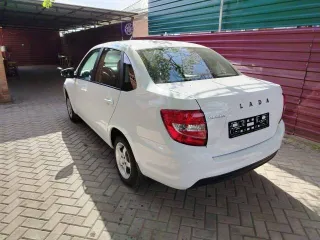 Lada Granta, 2023 года, 90 л.с. Легковой автомобиль, марка: ЛАДА, модель: ГРАНТА, год изготовления: 2023 г.в., цвет: БЕЛЫЙ, VIN: xta219040p0925580, мощность двигателя, л. с. (кВт): 90(66), рабочий объем двигателя, куб. см: 1596, вид собственности: индивидуальная. Сведения из Реестра уведомлений о…