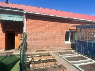 Нежилые здания 154.4 кв.м Забайкальский край. Здание КН: 75:32:010602:165, площадь: 69.5 кв.м., назначение: нежилое, вид разрешенного использования: нежилое, адрес: Забайкальский край, г. Чита, пер. ТПО, д. 3, строение 1 (основание: Договор купли-продажи земельного участка с находящимися на нем…