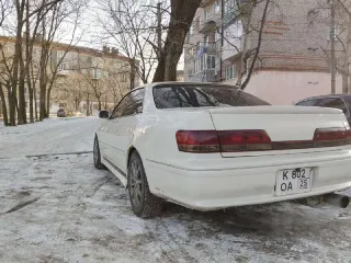 Toyota Mark 2, 1985. Автомобиль марки Тойота модель Mark 2 1985 г.в. номер кузова GX1006102968, находится в залоге у ПАО "Sovcombank". На имущество наложены ограничения в виде запрета на регистрационные действия. Автомобиль имеет следующие недостатки: проблема с катушкой зажигания, менялась…