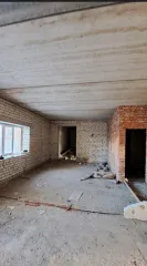 Нежилое помещение, литер А, цокольный этаж, 100,2 кв.м., кадастровый номер: 64:48:010113:1853, адрес: г. Саратов, ул. Павелецкая, д 69, пом. 1, литер А