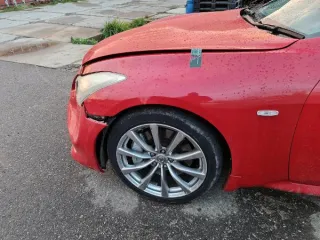 Nissan Skyline 2010 года, VIN CKV36-700080, госномер К622КСАВН. Автомобиль имеет повреждения: сколы на двери багажника, разбит правый передний фонарь, передний бампер имеет вмятины с правой стороны. Годный остаток. Имущество продается в том виде, в каком оно есть, и в случае продажи возврату/обмену…