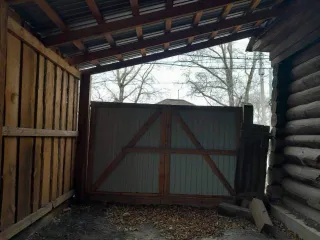 Дом 86,7 кв.м и участок 1123 кв.м в Красноярском крае. Земельный участок площадью 1123 +/- 23.46 кв. м. Местоположение установлено относительно ориентира, расположенного в границах участка. Ориентир здание в границах участка. Почтовый адрес ориентира: Красноярский край, Абанский район, п. Абан, ул…