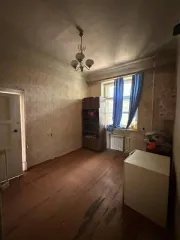 78/171 доли квартиры, 94.5 м², г. Самара, общая долевая собственность 78/171 в жилом помещении площадью 94.5, с кадастровым № 63:01:0230001:1297, расположенной по адресу: г. Самара, проспект Кирова, д. 179, кв. 18. Доля в собственности эквивалентна двум комнатам.