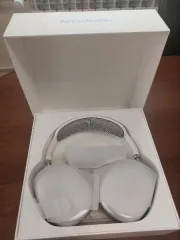 Apple AirPods Max наушники цвета Sky Blue Silver