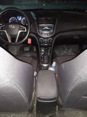 Hyundai Solaris, 2015 года, 123 лс, 128715 км, АКПП. Транспортное средство: Хундай Солярис, год выпуска 2015, номер двигателя G4FC FW411636, идентификационный номер (VIN): Z94CT41DBFR418965, цвет кузова (кабины): красный гранат, рабочий объем (см³): 1591, мощность: 123 л/с, привод: передний…