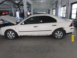 Ford Mondeo 2002 года выпуска. VIN: WF04XXGBB42A18007. Модель двигателя: CHBA-2A18007. Мощность двигателя: 125 л.с. (91,9 кВт).